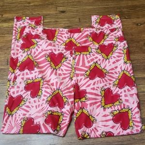 LuLaRoe Hearts Yoga pants